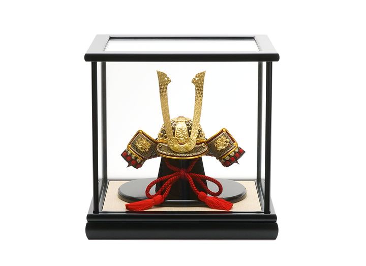 【№26-6118】ガラスケース入り兜飾りを追加掲載致しました。