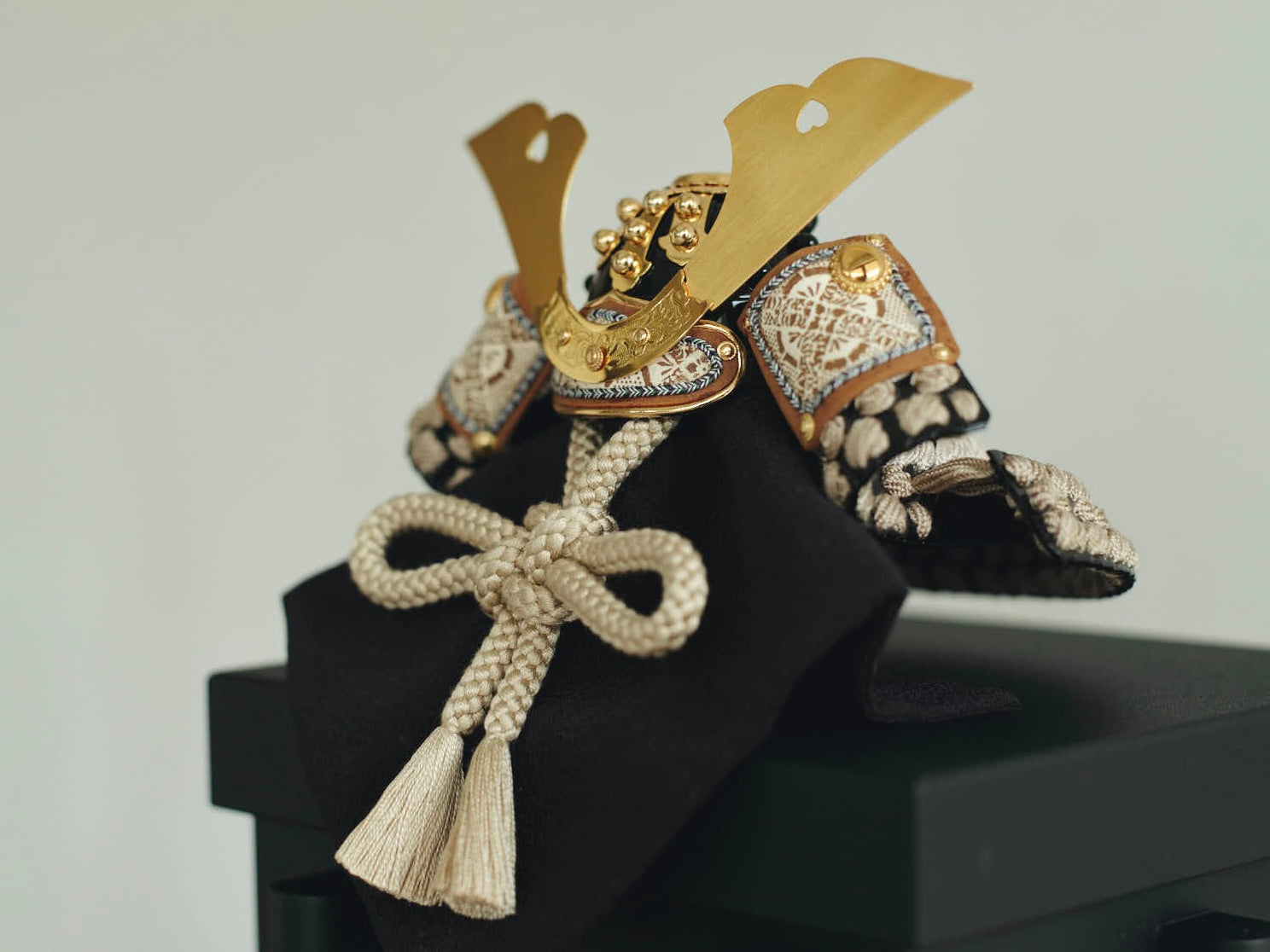 Japanese Lacquered Kabuto — 1/5 Scale