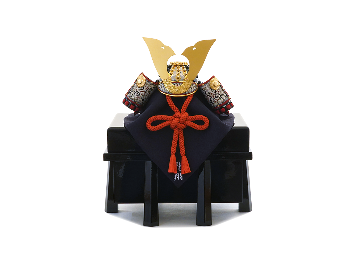 一閑張 紺糸沢潟の兜 4分の1