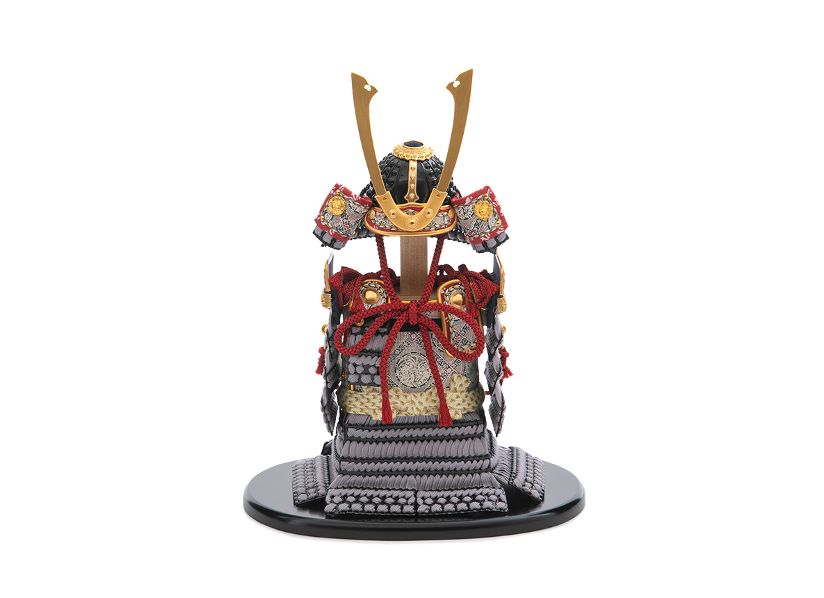 奉納鎧 黒小札薄墨色糸縅4号