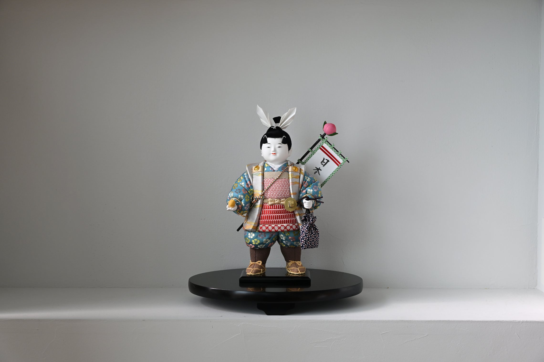 桃太郎 | 五色 雛人形・五月人形の原孝洲