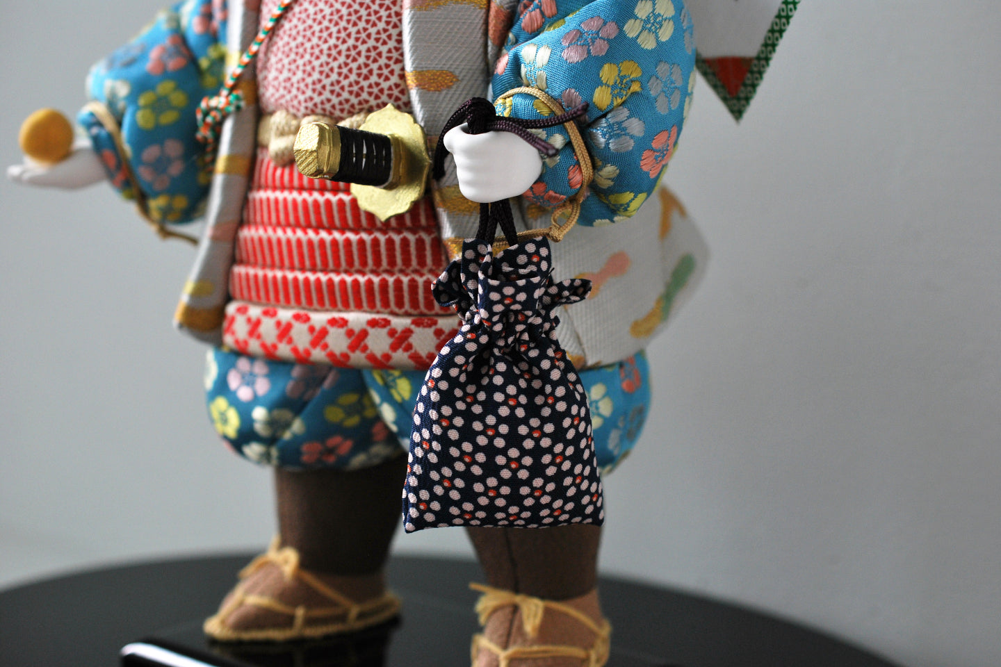 桃太郎 | 五色 雛人形・五月人形の原孝洲