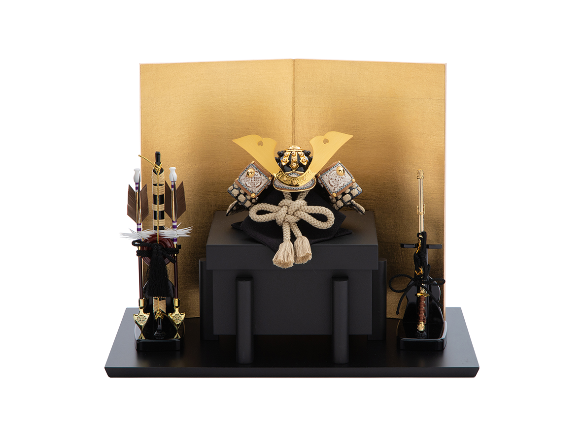 一閑張 茶裾濃縅の兜5分の1  屏風セット